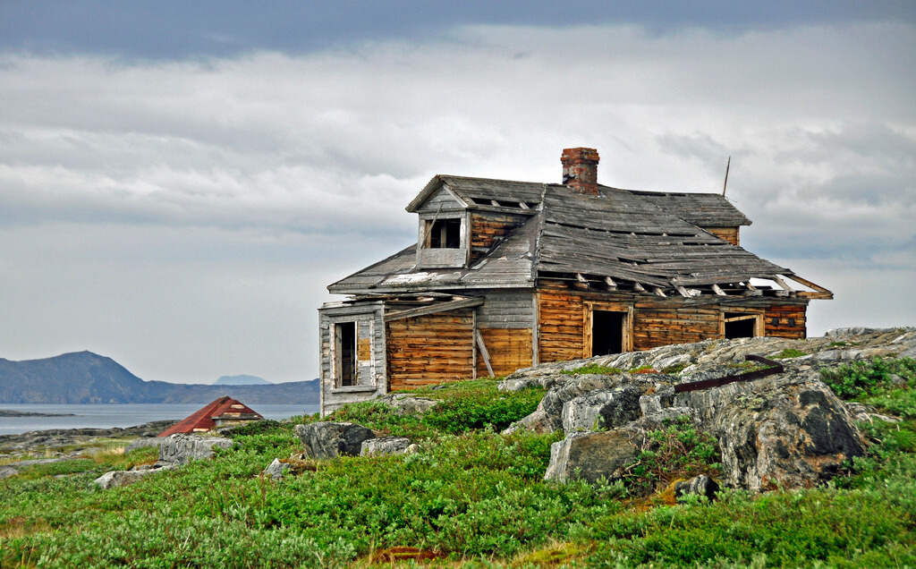 Sea Water Temperature In Hebron (Prince Edward Island) Today And