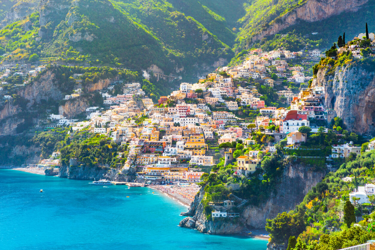 Best Time To Swim In Positano: Water Temperature By Month 